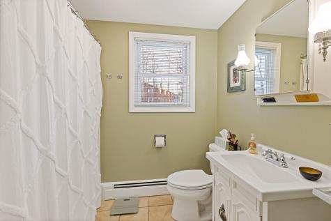 84 Windsor Avenue Augusta ME 04330