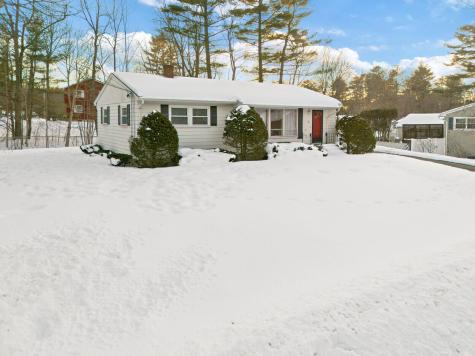 84 Windsor Avenue Augusta ME 04330