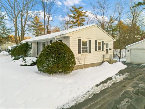 84 Windsor Avenue Augusta ME 04330