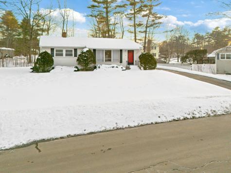 84 Windsor Avenue Augusta ME 04330