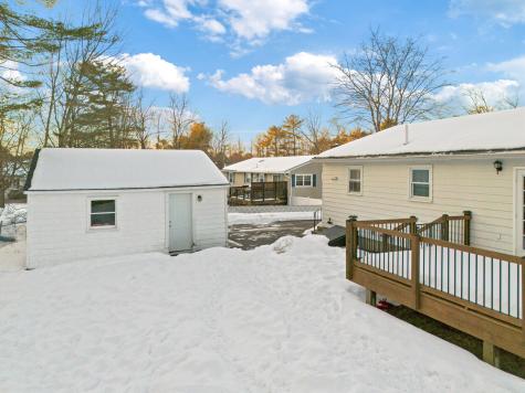 84 Windsor Avenue Augusta ME 04330