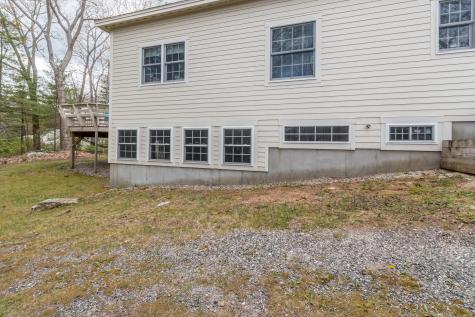 24 Carmichael Avenue Falmouth ME 04105
