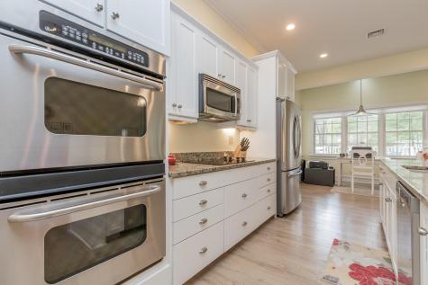 24 Carmichael Avenue Falmouth ME 04105
