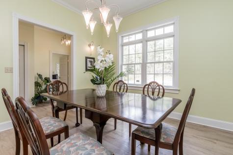 24 Carmichael Avenue Falmouth ME 04105