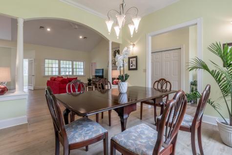24 Carmichael Avenue Falmouth ME 04105