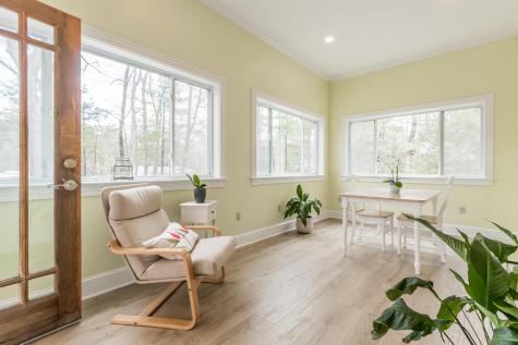 24 Carmichael Avenue Falmouth ME 04105