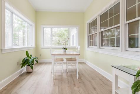 24 Carmichael Avenue Falmouth ME 04105