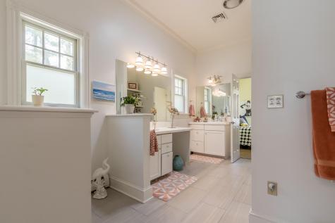 24 Carmichael Avenue Falmouth ME 04105