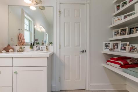 24 Carmichael Avenue Falmouth ME 04105