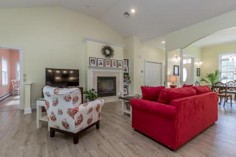 24 Carmichael Avenue Falmouth ME 04105