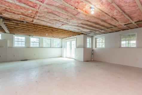 24 Carmichael Avenue Falmouth ME 04105
