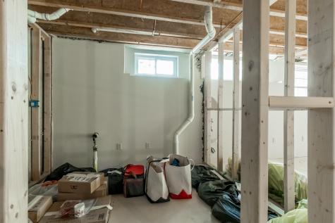 24 Carmichael Avenue Falmouth ME 04105