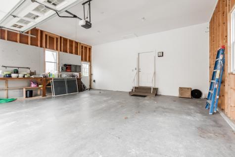 24 Carmichael Avenue Falmouth ME 04105