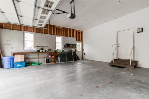 24 Carmichael Avenue Falmouth ME 04105