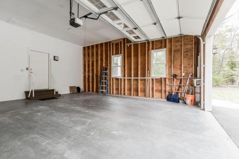 24 Carmichael Avenue Falmouth ME 04105