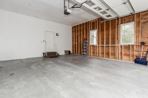 24 Carmichael Avenue Falmouth ME 04105