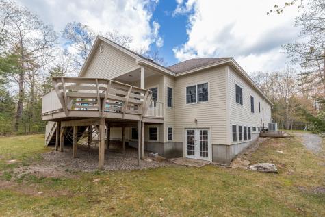 24 Carmichael Avenue Falmouth ME 04105