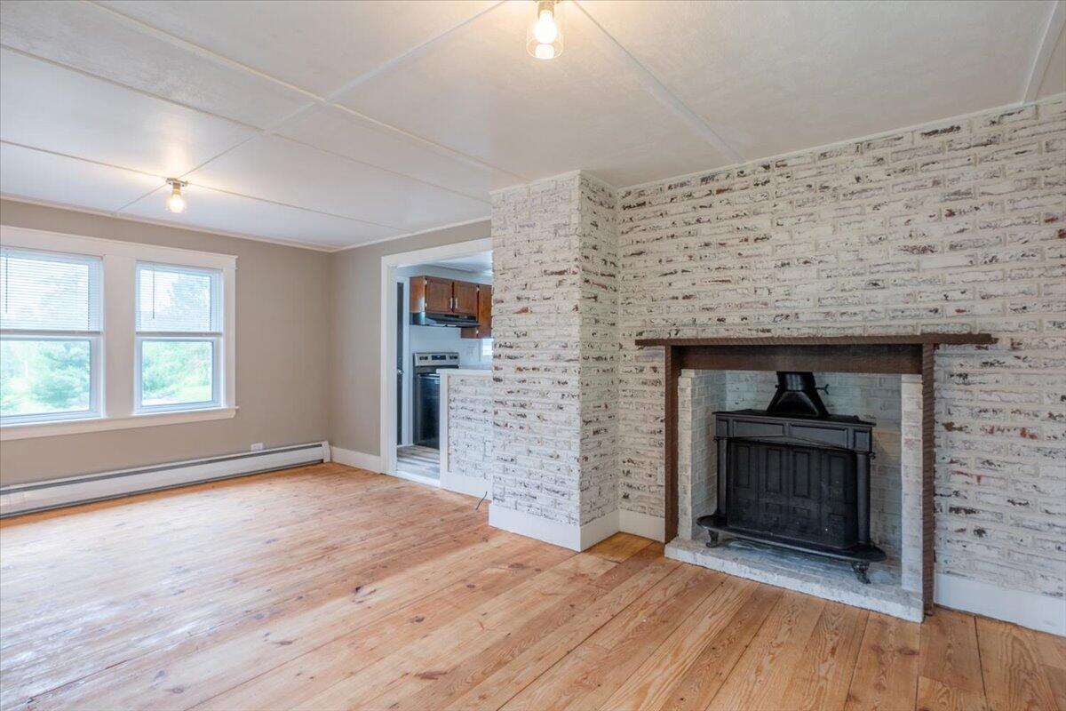 1069 River Avenue Gardiner ME 04345