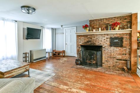 30 Joy Valley Road Buxton ME 04093