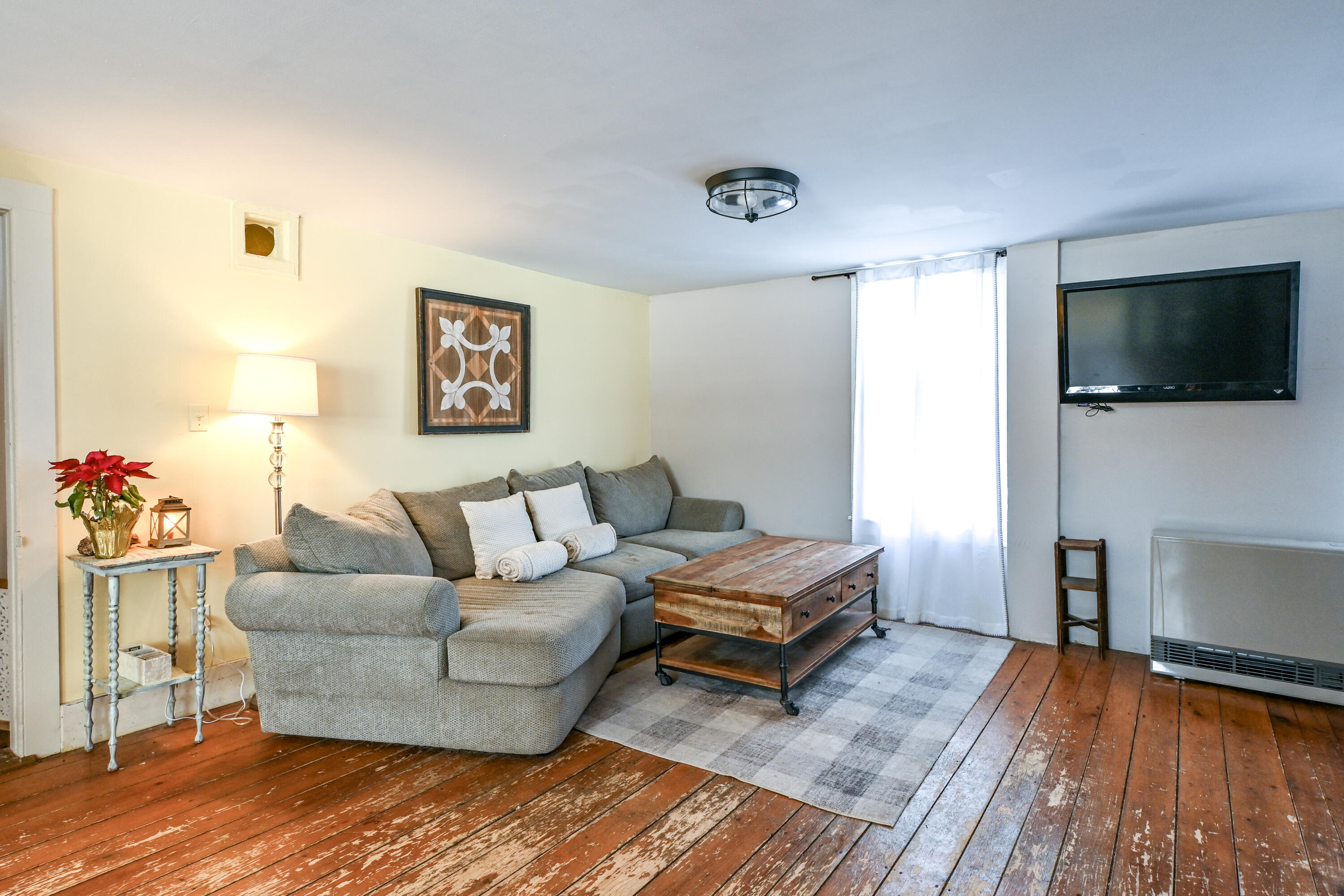 30 Joy Valley Road Buxton ME 04093