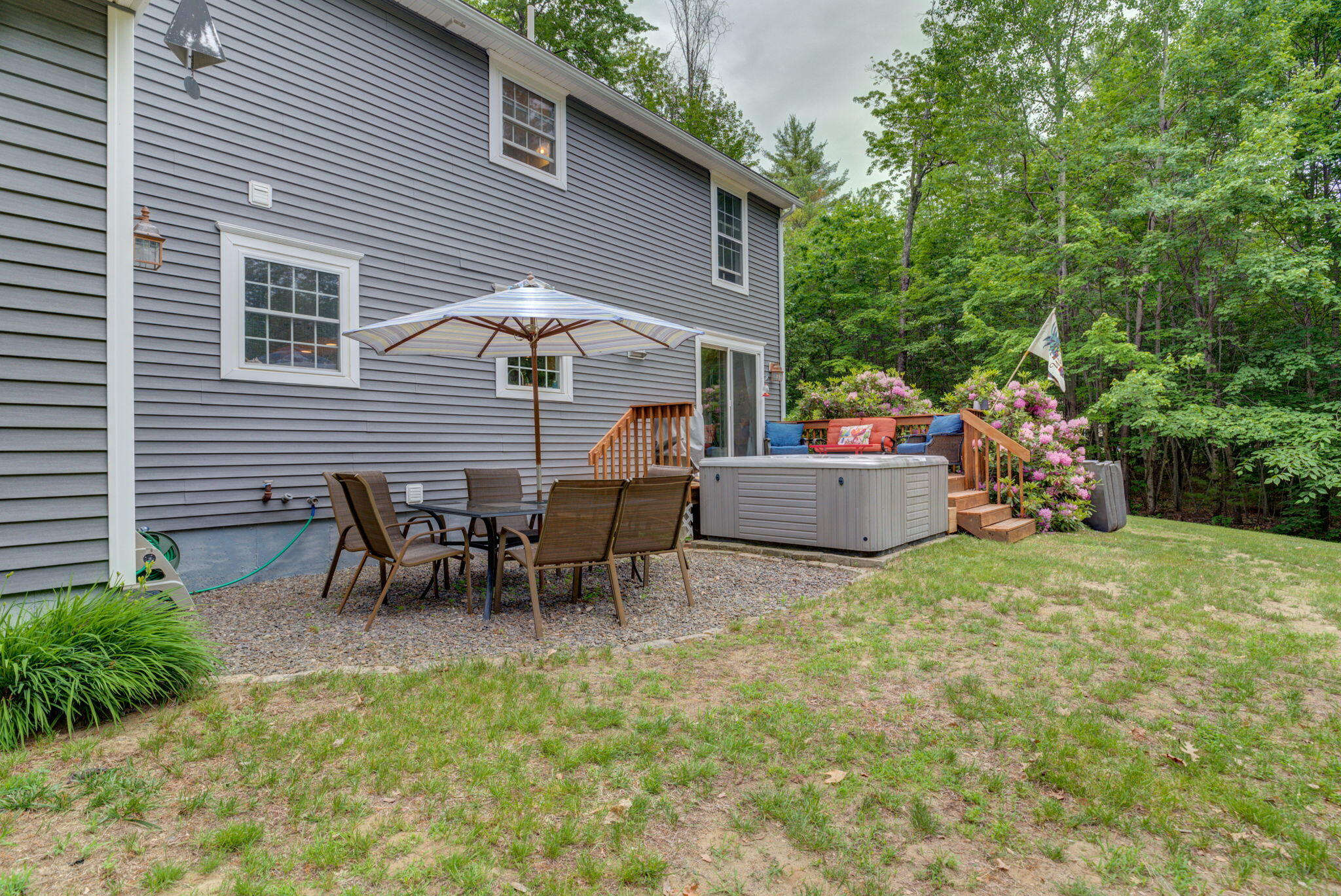 83 Brown Road Raymond ME 04071