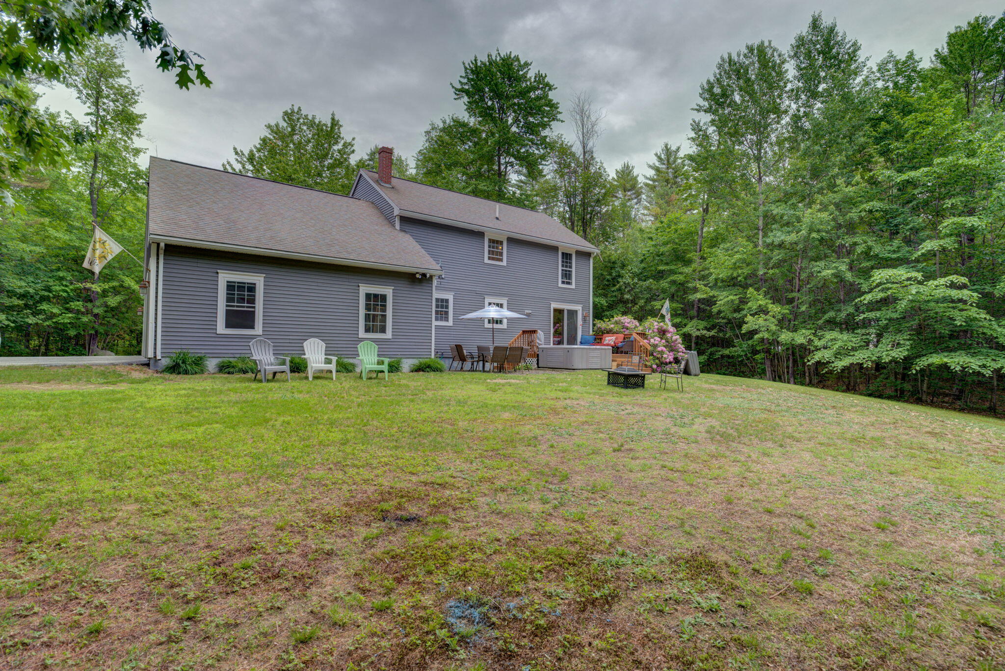 83 Brown Road Raymond ME 04071