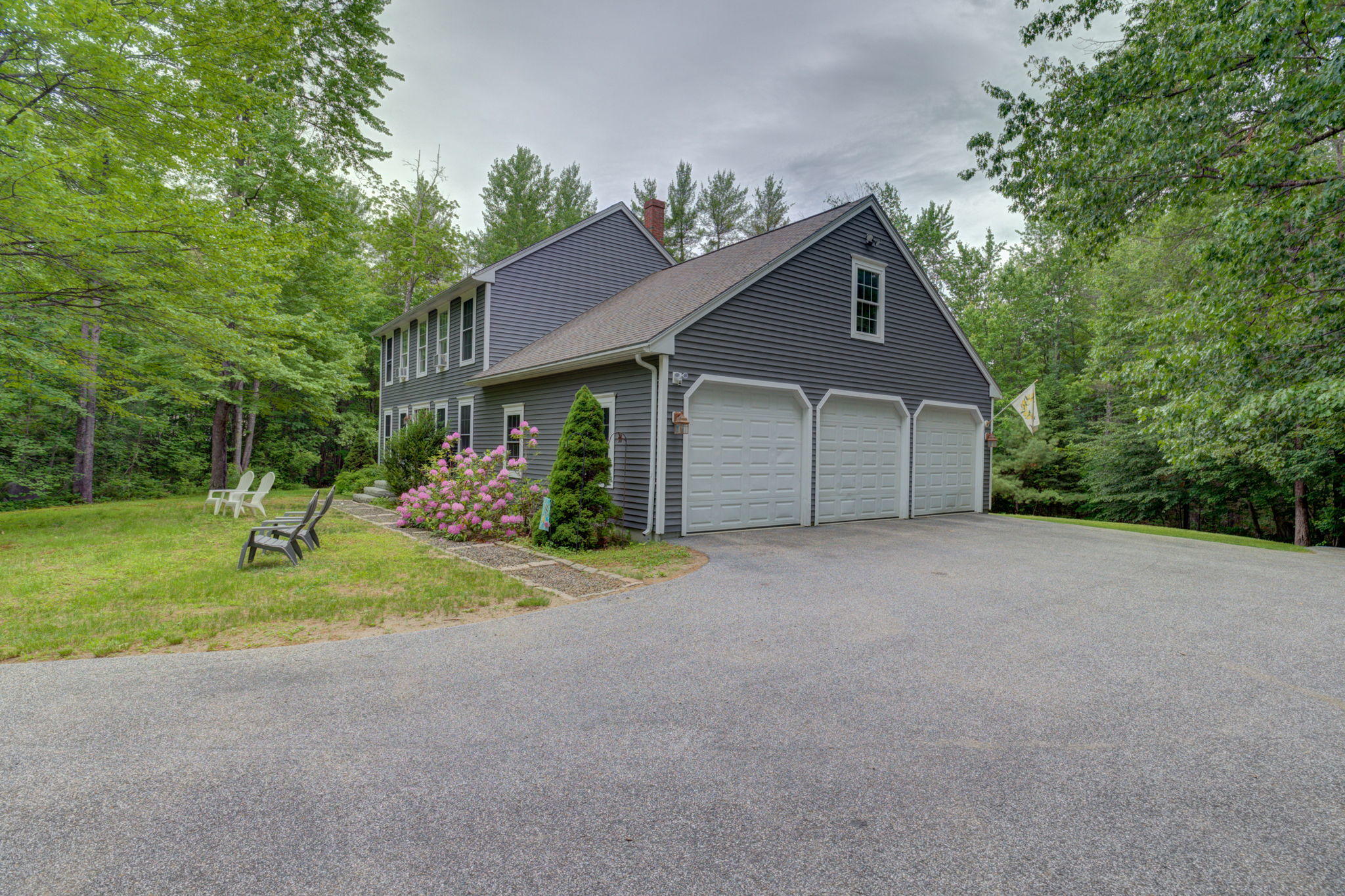 83 Brown Road Raymond ME 04071