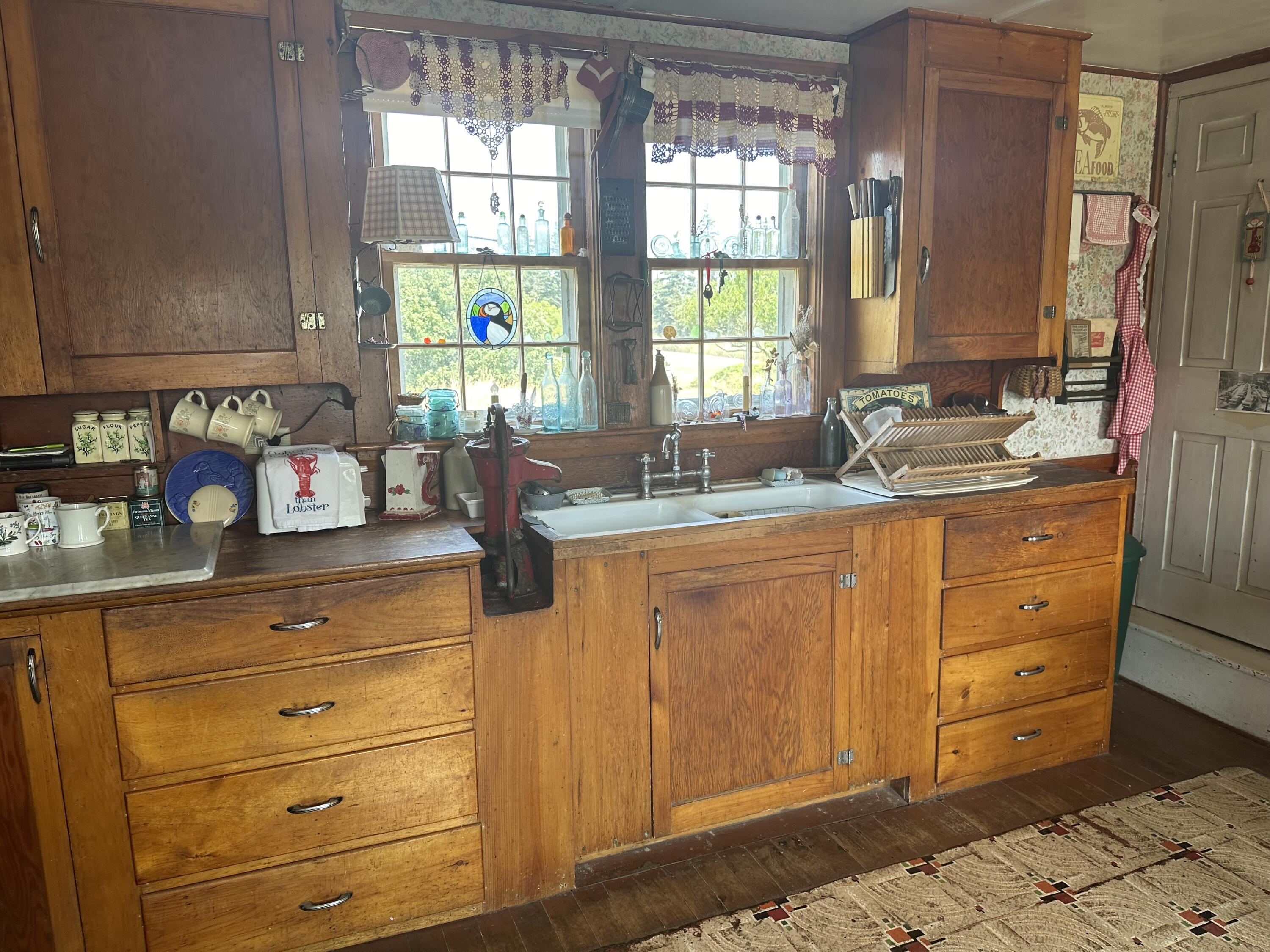 3 South Road Matinicus Isle Plt ME 04851