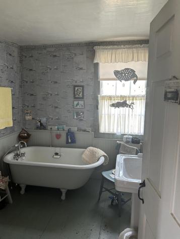 3 South Road Matinicus Isle Plt ME 04851