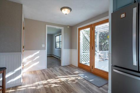 11 Sunnyfield Lane Warren ME 04864