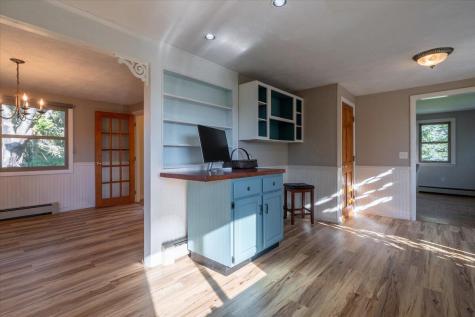11 Sunnyfield Lane Warren ME 04864