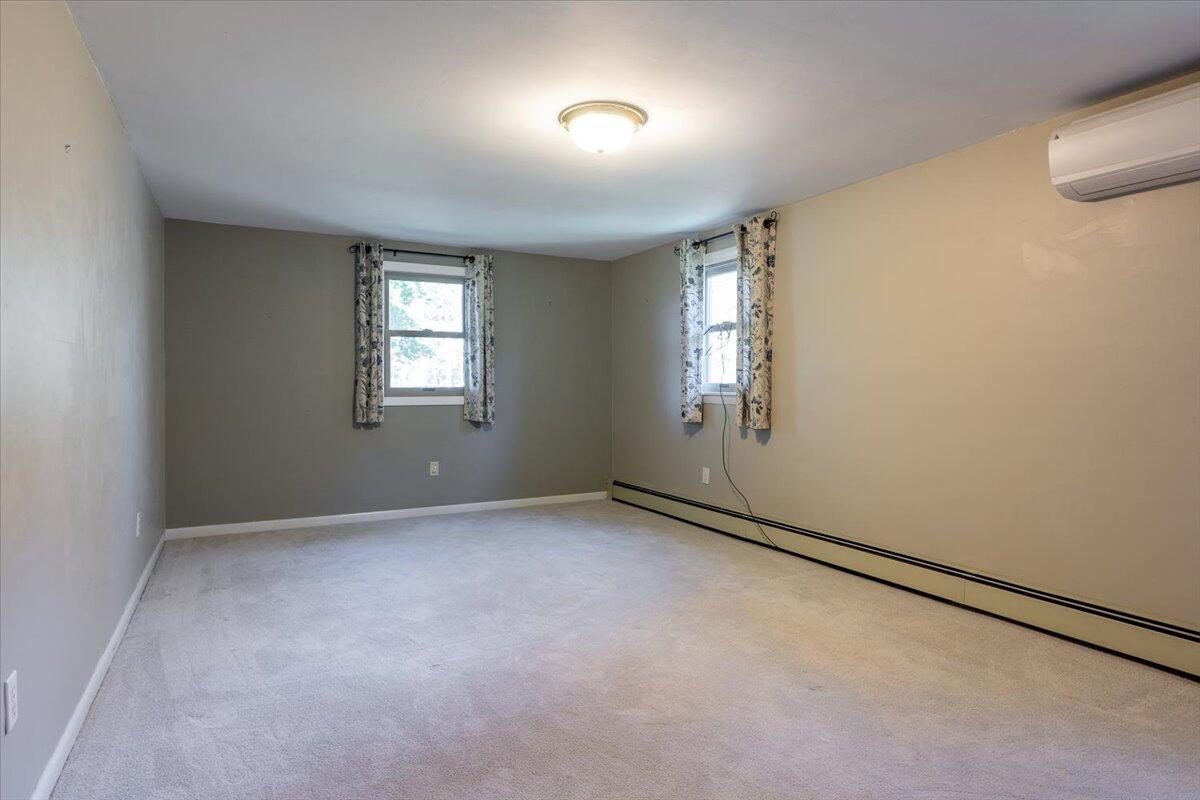 11 Sunnyfield Lane Warren ME 04864