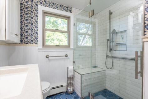11 Sunnyfield Lane Warren ME 04864