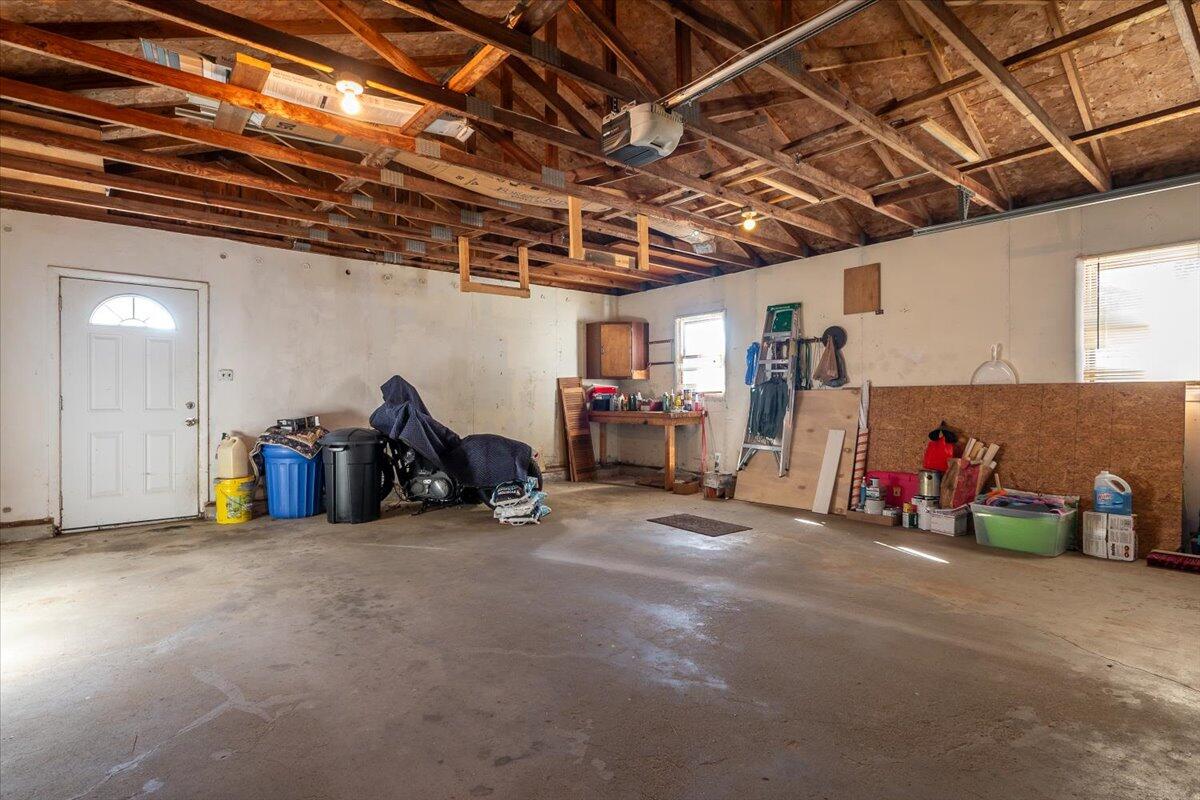 11 Sunnyfield Lane Warren ME 04864