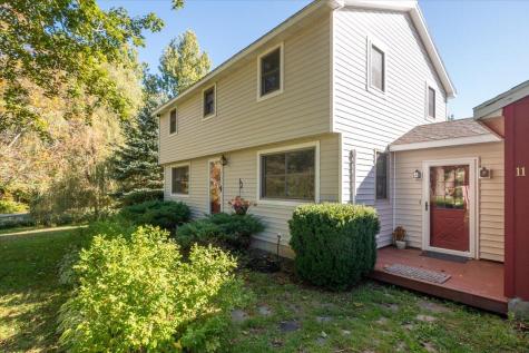 11 Sunnyfield Lane Warren ME 04864
