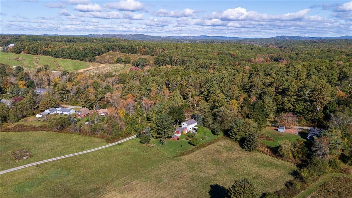 11 Sunnyfield Lane Warren ME 04864