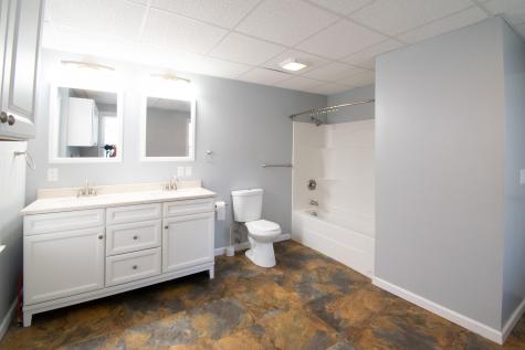 80 Broad Street Auburn ME 04210