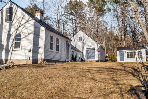 37 Main Street Raymond ME 04071