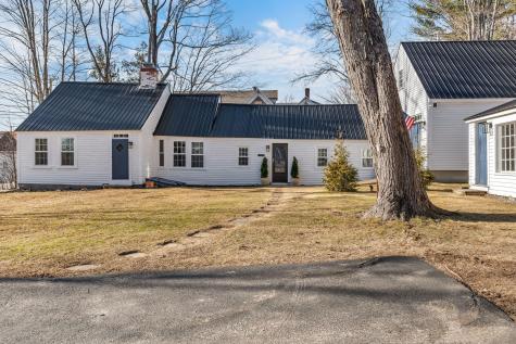 37 Main Street Raymond ME 04071