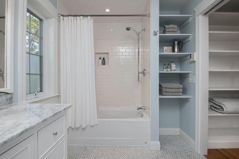 6 Tidewater Cove Falmouth ME 04105