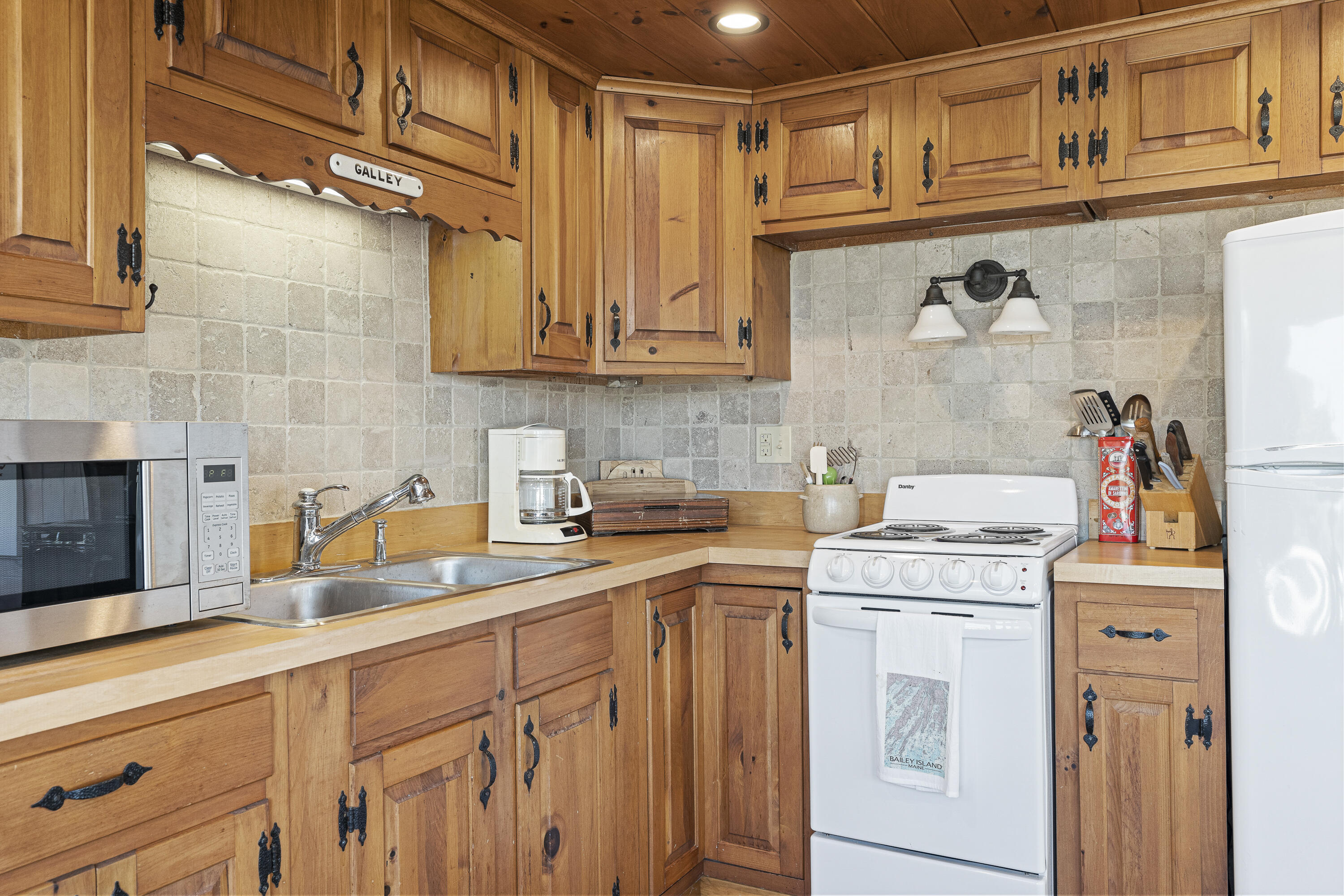 12 Steamboat Wharf Lane Harpswell ME 04079