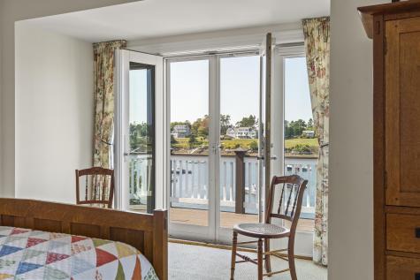 12 Steamboat Wharf Lane Harpswell ME 04079