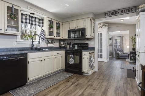 12 Priscilla Avenue Biddeford ME 04005