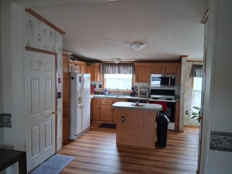 1 Ivy Drive Norway ME 04268