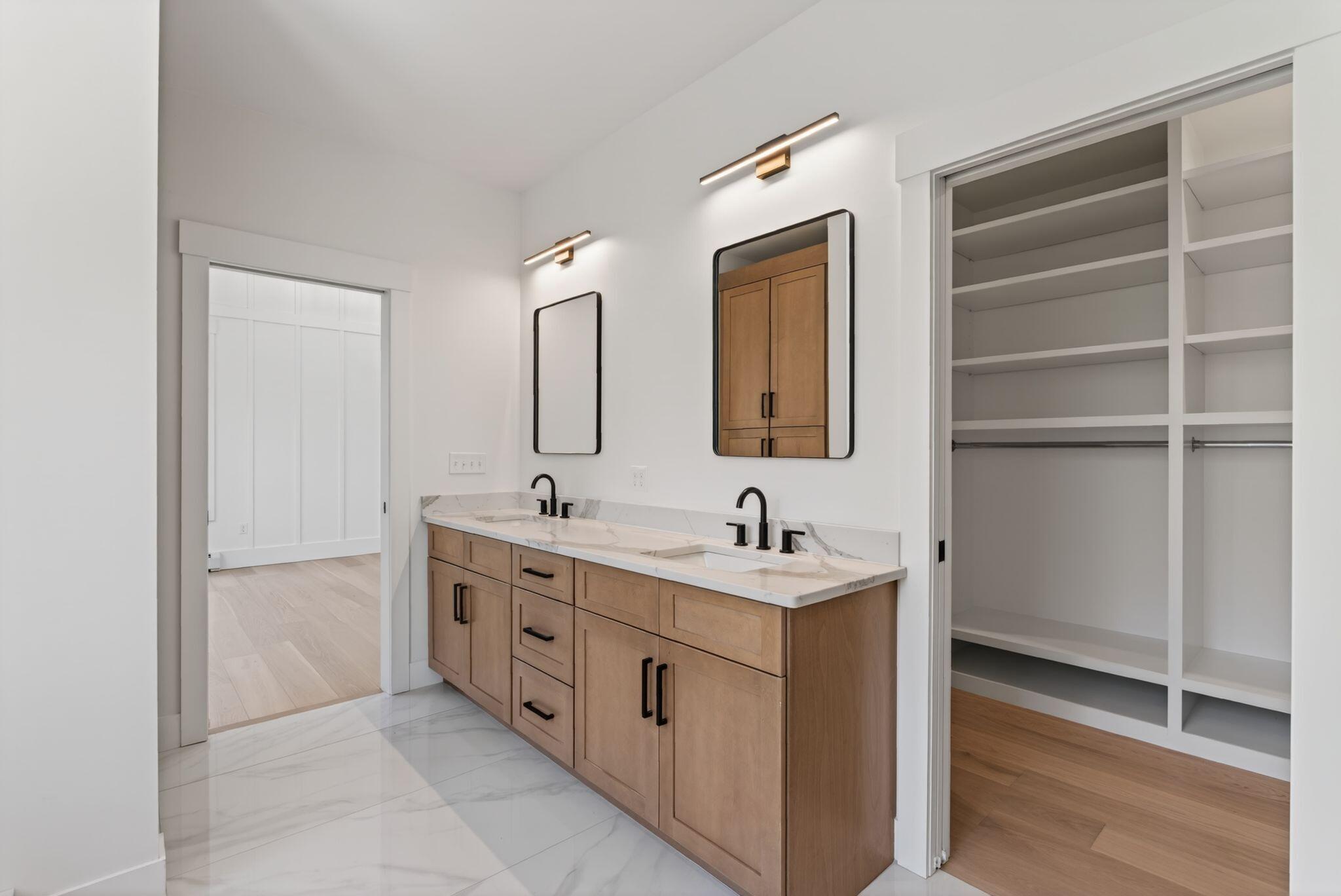 6 Leah Lane Scarborough ME 04074