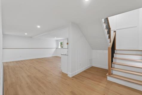 6 Leah Lane Scarborough ME 04074