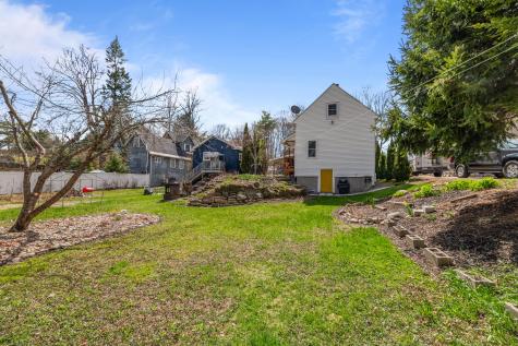 56 Lincoln Avenue Gardiner ME 04345