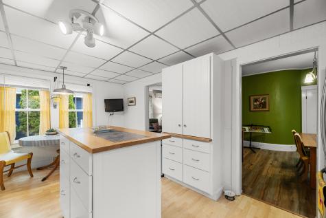 56 Lincoln Avenue Gardiner ME 04345