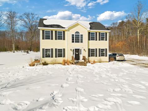 67 Rockwood Estates West Gardiner ME 04345