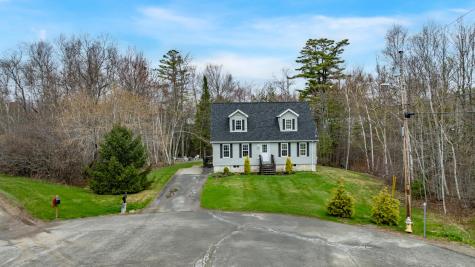 53 Cardinal Way Bangor ME 04401